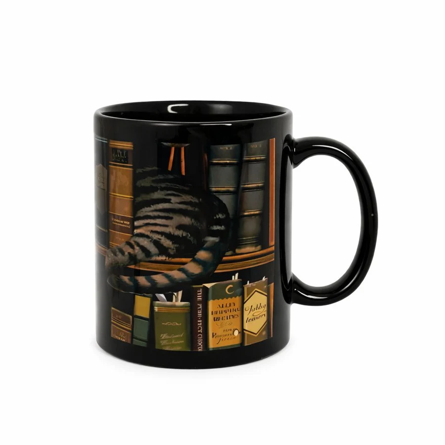 Керамічна чашка «Котик на книжковій полиці»