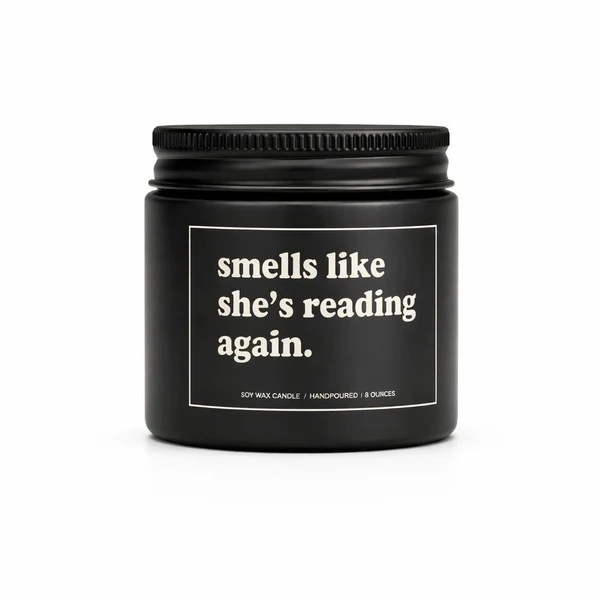 Ароматична свічка «Smells like she's reading again»